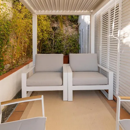 Апартаменти B *